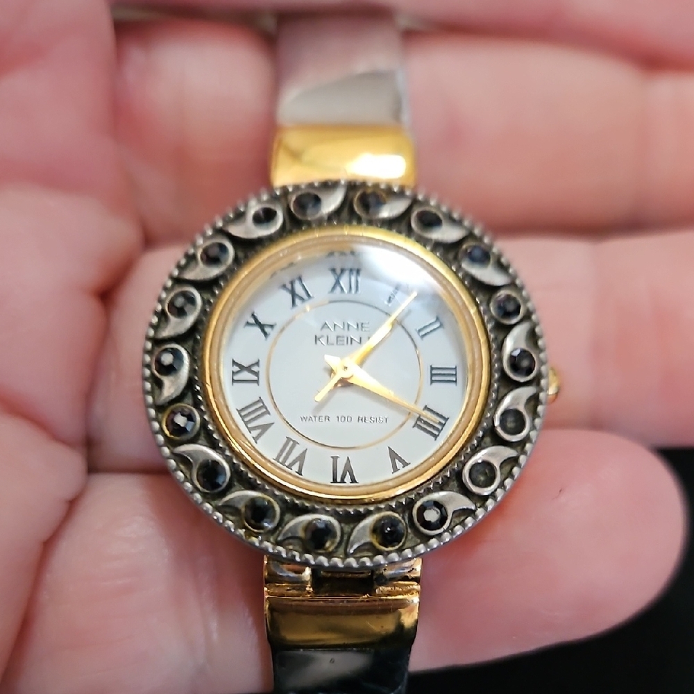 Anne Kleine Watch‎